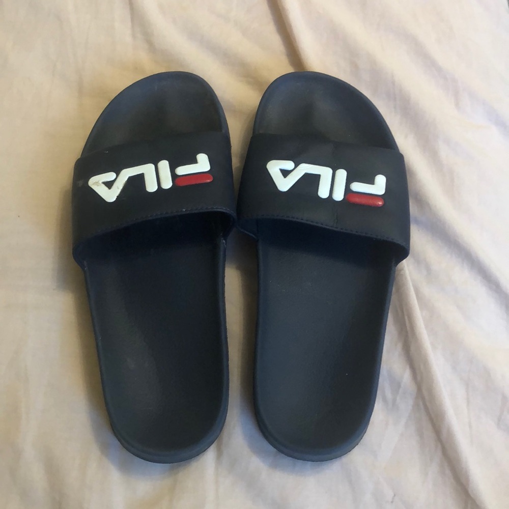 Fila Slides